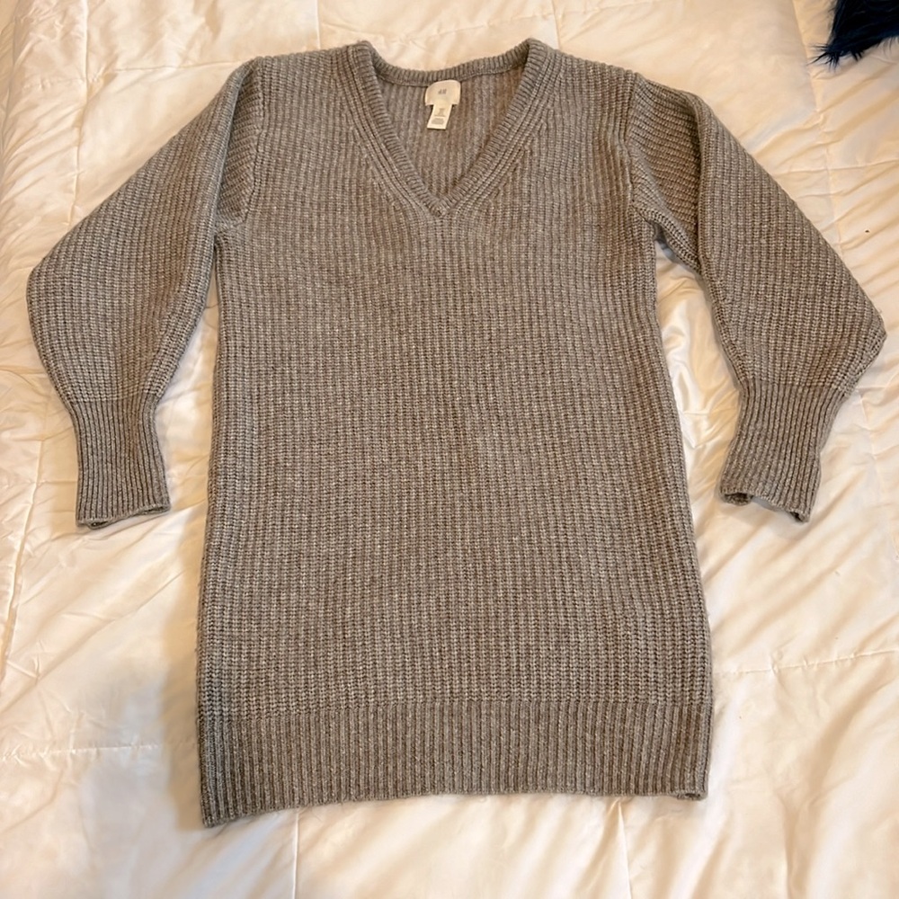 H&M V-neck Sweater Dress Tunic Size Small